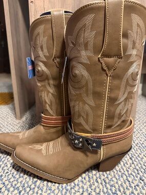 Durango Brown Western Harness Heeled Boots with Star Accent